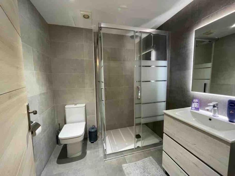 New! Renovated House With Terrace In Cambrils Villa ภายนอก รูปภาพ
